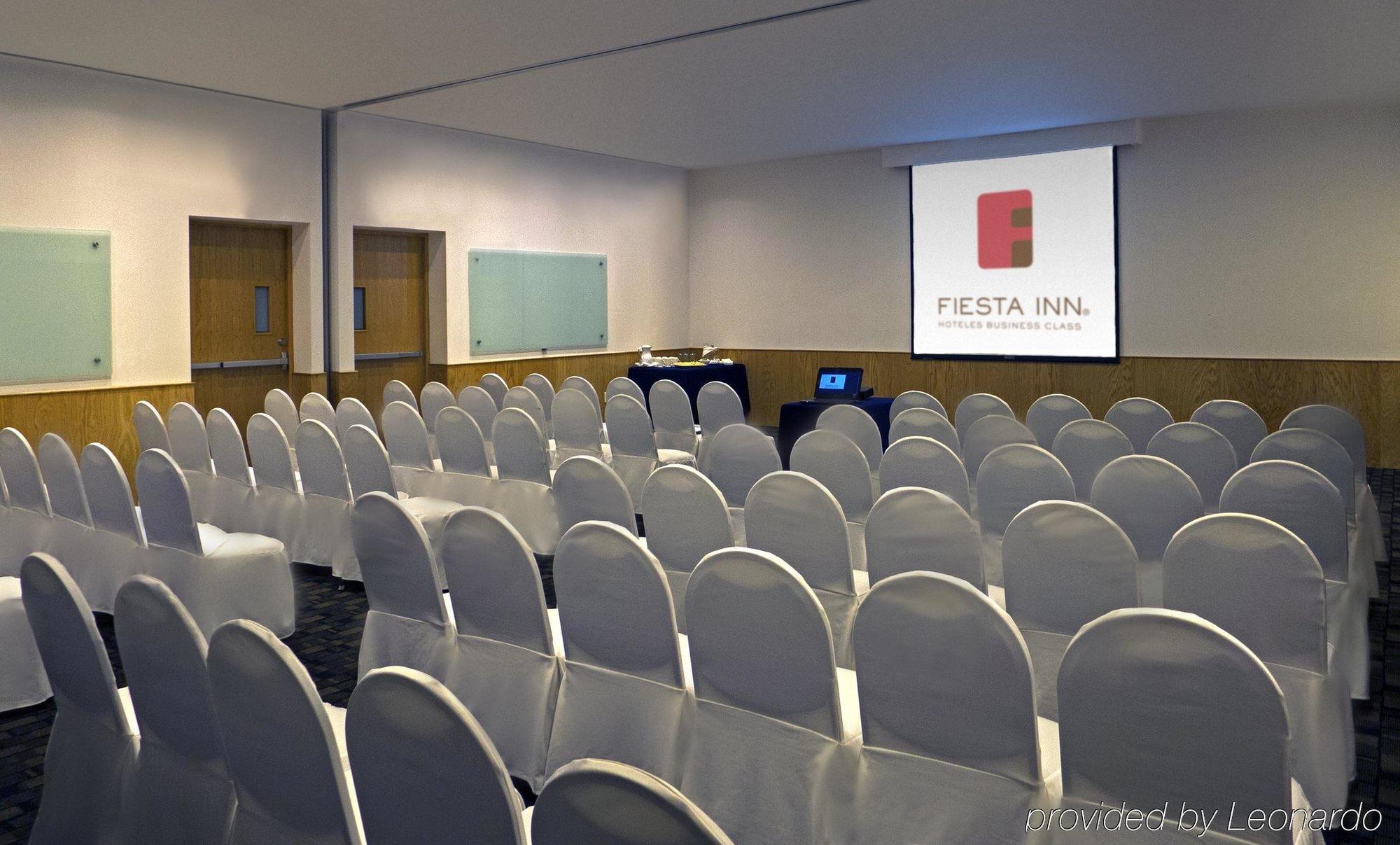 Fiesta Inn Leon Perniagaan gambar
